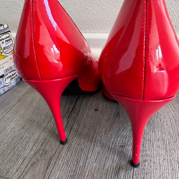 Jeffrey Campbell Glossy Red Heels - Picture 5 of 9